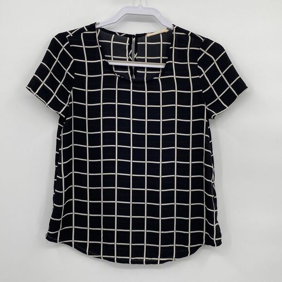 Lucid Pink Windowpane Round Neck Short Sleeve Back Keyhole Blouse Black Small - Picture 1 of 10
